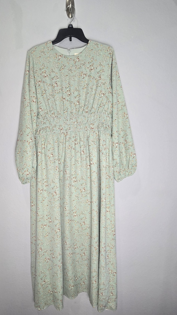 Veiled XL Sage Floral Modest Maxi Dress